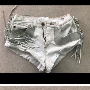ONE TEASPOON VINTAGE BANDITS DENIM SHORTS 27